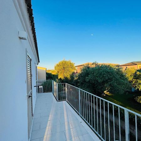Chrisso Rooms Affittacamere Сан-Теодоро Экстерьер фото